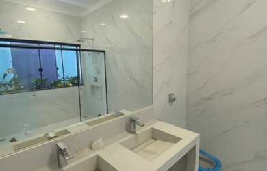 Imagem 11: Excelente casa nova a venda 240 metros quadrados com 3 quartos, 3 suítes, piscina, varanda