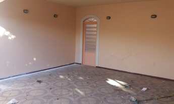 Imagem 3: Aluga-se Casa em Oriente / SP, Rua Carlos Campeão nº178 - Região central