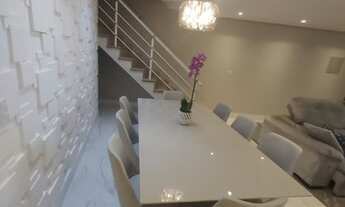 Imagem 2: Casa para venda possui 220 metros quadrados com 4 quartos em Parque São Domingos - São Pau