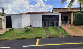 Imagem 3: Excelente Casa em Condomínio Fechado no bairro Jardim Holanda em Uberlândia