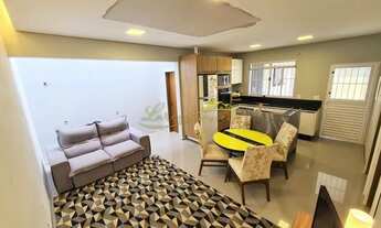 Imagem 6: Casa Térrea com loft por terminar em terreno gigante!