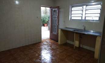 Imagem: Quarto e cozinha em São Mateus -V.Flavia