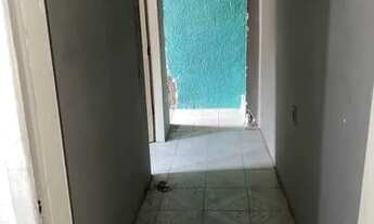 Imagem 5: ALUGA-SE CASA Casa com 1 dormitório