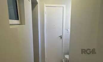 Imagem 7: Apartamento com vista para o Guaíba 2D no 14 andar, com 80m2 totalmente reformado, mobilia