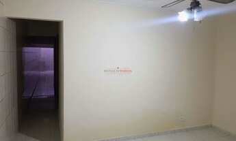 Imagem 5: Casa térrea para locação em veleiros com edícula