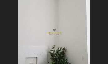 Imagem 7: Casa mobiliada com 3 dormitórios e piscina aquecida à venda no Condomínio de luxo Arujá 5