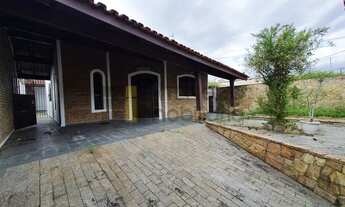 Imagem: Casa com 4 dormitórios à venda no Bairro