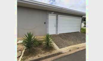 Imagem: Casa Terras de Santa Elisa. Aceita Financiamento