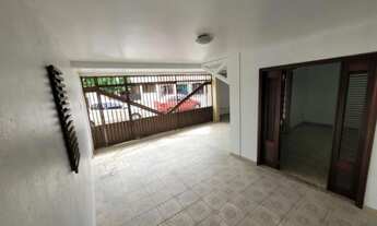 Imagem: Casa para venda com 180 metros quadrados