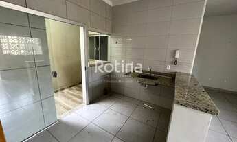 Imagem 4: Casa para aluguel, 3 quartos, 1 vaga, Martins - Uberlândia/MG