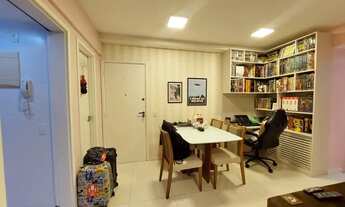 Imagem 3: Apartamento para venda com 74 metros quadrados com 2 quartos em Tijuca - Rio de Janeiro