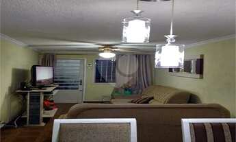 Imagem 6: Apartamento à venda com 67 m² e 2 dormitórios por 250 mil reais, localizado no bairro Vila