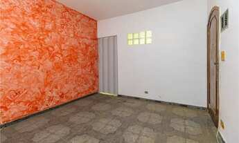 Imagem 7: Aconchegante casa térrea no Parque Cruzeiro do Sul: 2 quartos, garagem coberta, corredor l