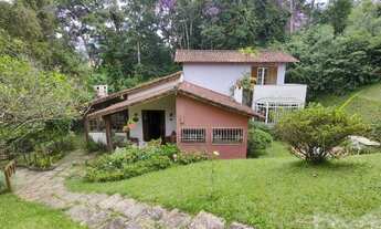 Imagem 4: Um belo terreno de 1.775m2 de relevo suave