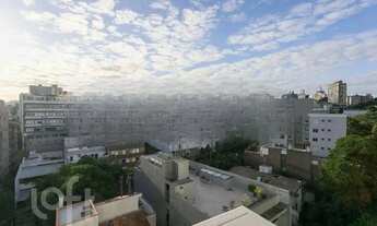 Imagem 3: Apartamento à venda em Petrópolis com 66 m², 2 quartos, 1 suíte, 1 vaga