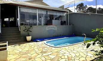 Imagem: Aconchegante casa á venda, com 2 dormitórios