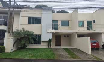 Imagem: Sobrado á venda no Condomínio Garibaldi