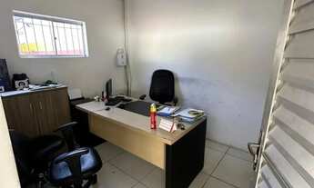 Imagem 2: Ponto comercial à venda- Lava jato/ Loja de conveniência- Lauro de Freitas- Bahia