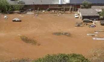 Imagem 3: QI 08 - Lote, projeção, 4X, vazado, vizinho ao Dona de Casa