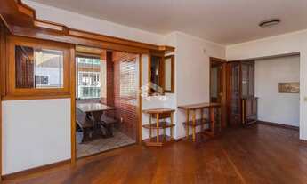 Imagem 4: Apartamento 2 Dormitórios e uma vaga no Rio Branco, Porto Alegre. RS