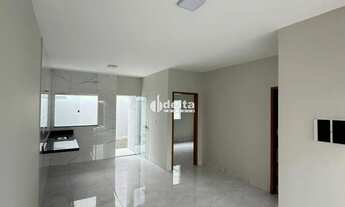 Imagem 3: Casa residencial com 2 quartos sendo 1 suíte disponível para venda no bairro Shopping Park