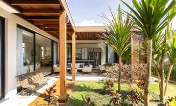 Imagem: Casa em condomínio em Santa Felicidade