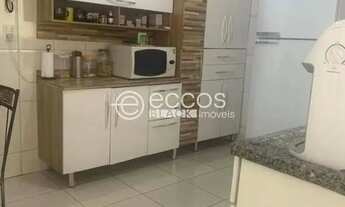 Imagem 6: Casa à venda, 3 quartos, 1 suíte, 4 vagas, Jardim Elza Amuí IV - UBERABA/MG