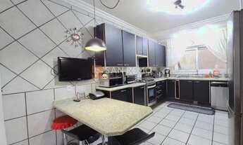 Imagem 6: Carianos Casa com 4 dormitórios