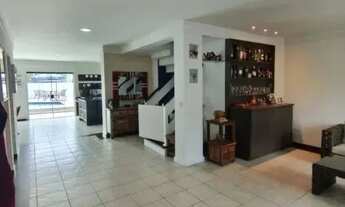 Imagem 7: Casa de condomínio para venda com 320 metros quadrados com 5 quartos