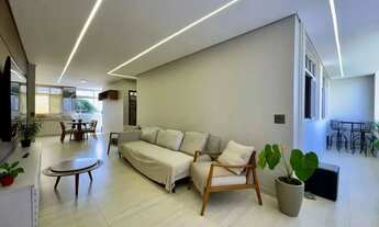 Imagem 2: Apartamento com 3 Quartos e 2 banheiro à Venda, 115 m² por R$ 690.000