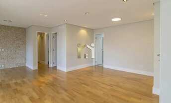 Imagem 2: Apartamento a venda em moema com 125m², 2 dormitórios sendo 2 suítes e 2 vagas