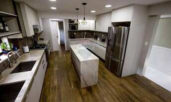 Imagem 7: Apartamento à venda com 5 dormitórios (sendo 4 suítes) - 270m² - Ponta Verde - Maceió/AL