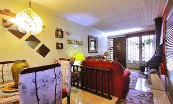 Imagem 5: Magnífica Casa com 227 metros quadrados com 3 quartos em Jardim Lindóia - Porto Alegre - R