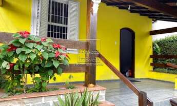 Imagem 1: PETRóPOLIS - Casa Padrão - Valparaíso