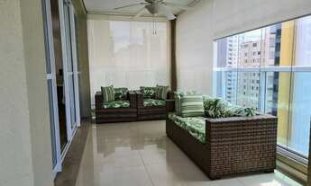 Imagem 2: Apartamento para venda possui 230 metros quadrados com 3 quartos em Vila Uberabinha - São