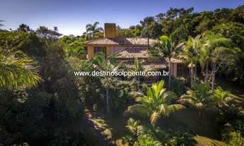 Imagem 2: PONTA DAS CANAS - Casa à venda com 400m² com 3 quartos e terreno de 5600m² - Florianópolis