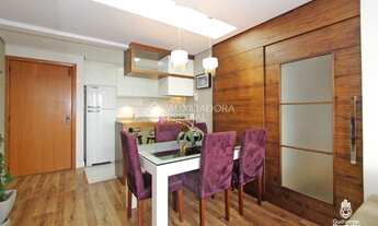 Imagem 5: Apartamento mobiliado com dois dormitórios e suíte no bairro Petrópolis