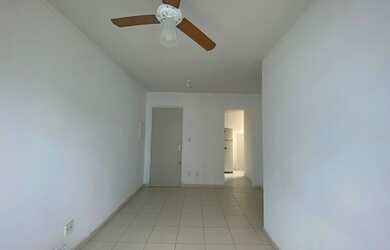 Imagem 4: Apê de 3 quartos no Condomínio Alamanda, 1 vaga, armário na cozinha