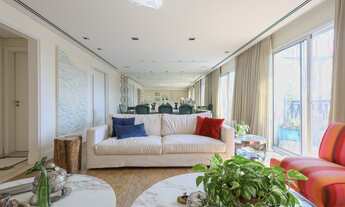 Imagem 5: Cobertura impecável em um dos prédios mais charmosos de Alto de Pinheiros - São Paulo - SP