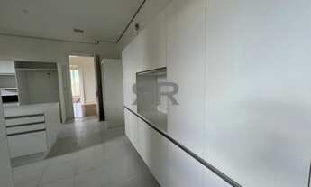 Imagem 7: PRÓXIMO AO CLUBE PINHEIROS - CONDOMÍNIO PROCURADO