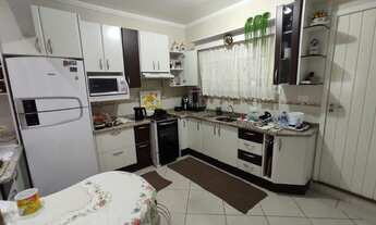 Imagem 6: Casa à venda, 4 quartos, sendo 1 suíte, Bairro Vieira, Jaraguá do Sul/ SC