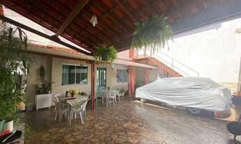 Imagem: Casa à venda, 3 quartos, 1 suíte, 3 vagas