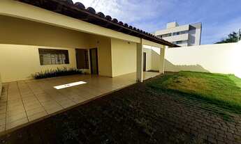 Imagem: Casa à venda, 3 quartos, 1 suíte, 4 vagas