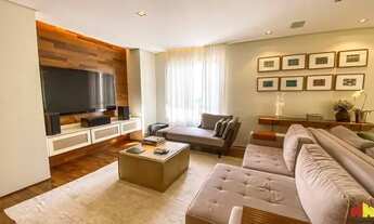 Imagem 2: Belíssimo apartamento todo mobiliado com Varanda Gourmet à venda no Tatuapé!