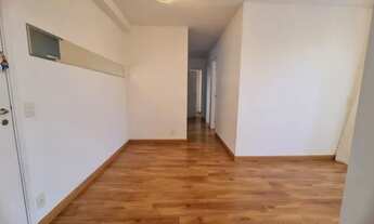 Imagem 6: Apartamento com 3 dormitórios sendo 1 suíte, sala com sacada, cozinha com armários, 1 vaga