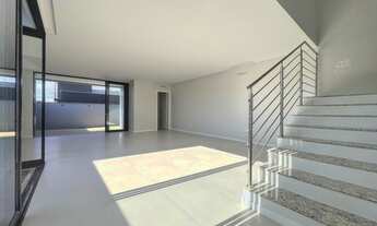 Imagem 2: Casa à venda, 3 quartos, sendo 1 suíte, Bairro Três Rios do Norte, Jaraguá do Sul/ SC