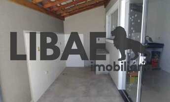 Imagem 4: Casa para venda possui 190 metros quadrados com 3 quartos em Jardim Itamarati - Botucatu