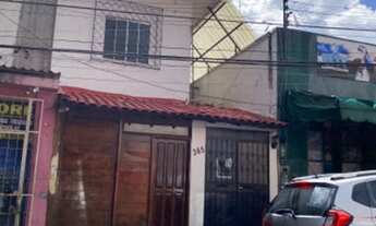 Imagem 2: Casa a poucos passos do Teatro Amazonas