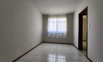 Imagem 2: Apartamento com 1 dormitório para alugar, 45 m² por R$ 946/mês - São Mateus - Juiz de Fora