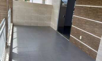 Imagem 5: Casa em rua pública